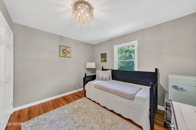 77 Wellington Road, Freehold, NJ 07728