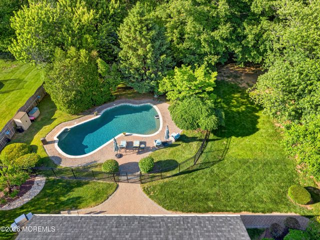 77 Wellington Road, Freehold, NJ 07728