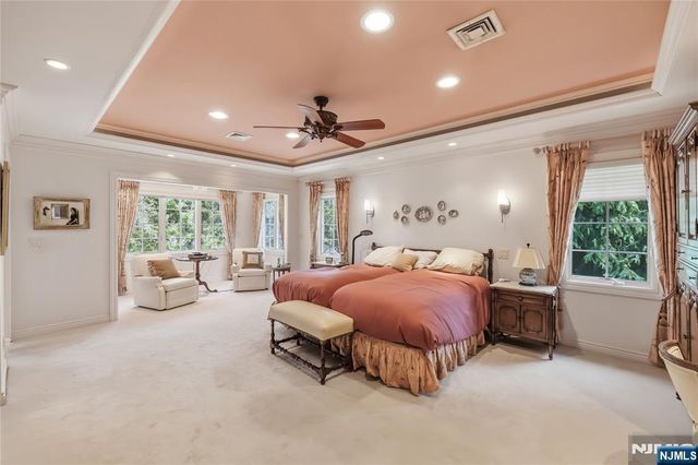 7 Douglas Terrace, Woodcliff Lake, NJ 07677