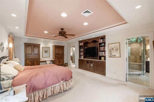 7 Douglas Terrace, Woodcliff Lake, NJ 07677