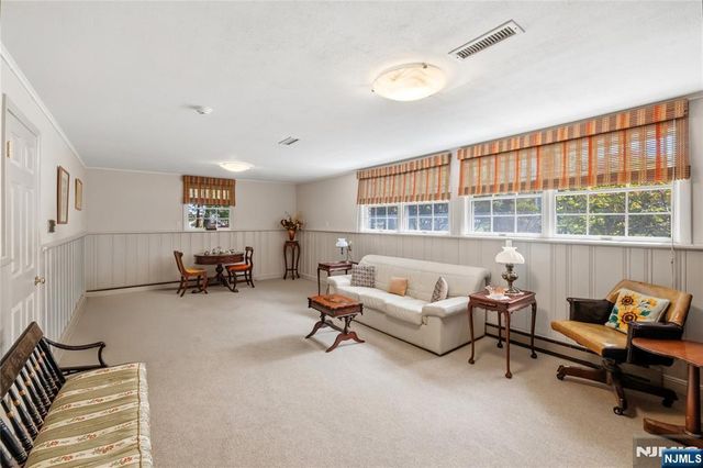 7 Douglas Terrace, Woodcliff Lake, NJ 07677