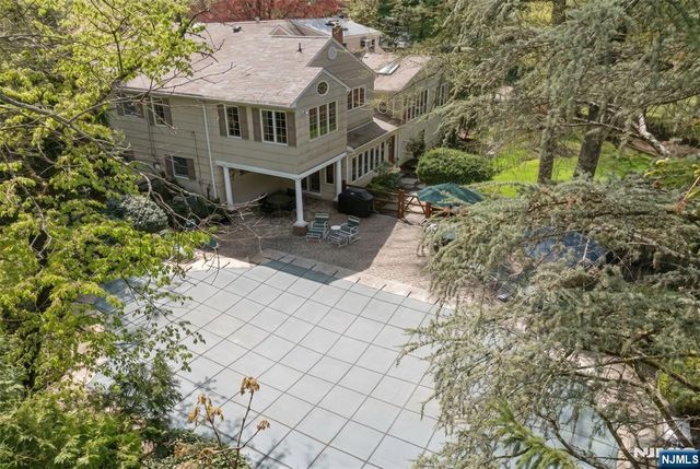 7 Douglas Terrace, Woodcliff Lake, NJ 07677