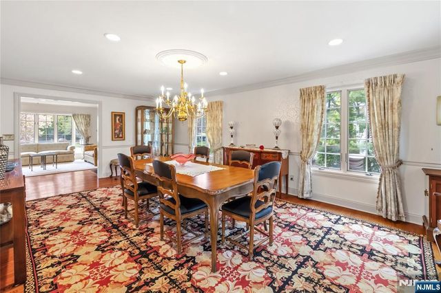 7 Douglas Terrace, Woodcliff Lake, NJ 07677