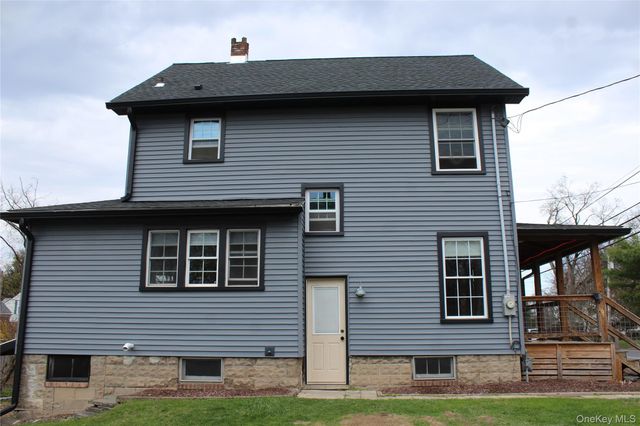 295 Lucas Avenue, Kingston, NY 12401