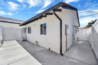 22542 Roscoe Boulevard, West Hills, CA 91304