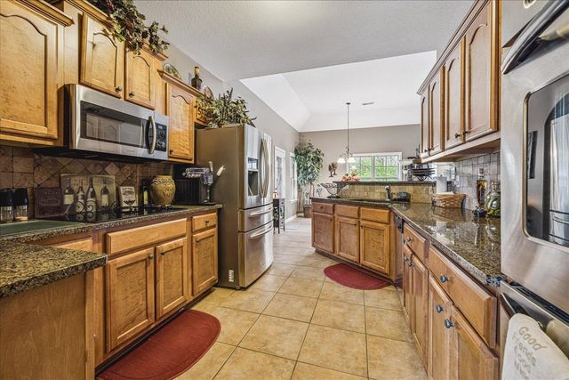 6105 FRANCES WOOD DR, Bartlett, TN 38135