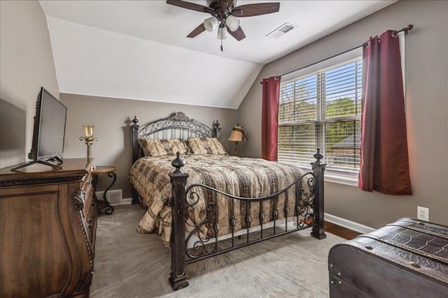 6105 FRANCES WOOD DR, Bartlett, TN 38135