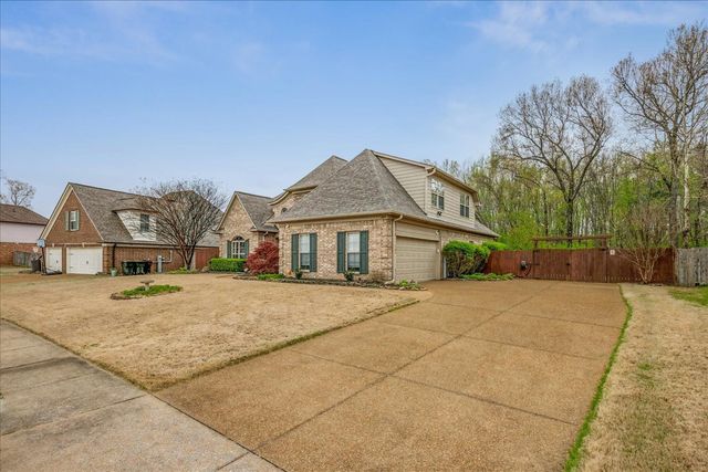 6105 FRANCES WOOD DR, Bartlett, TN 38135