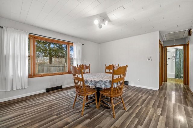 W4103 Woodland DRIVE, Lake Geneva, WI 53147