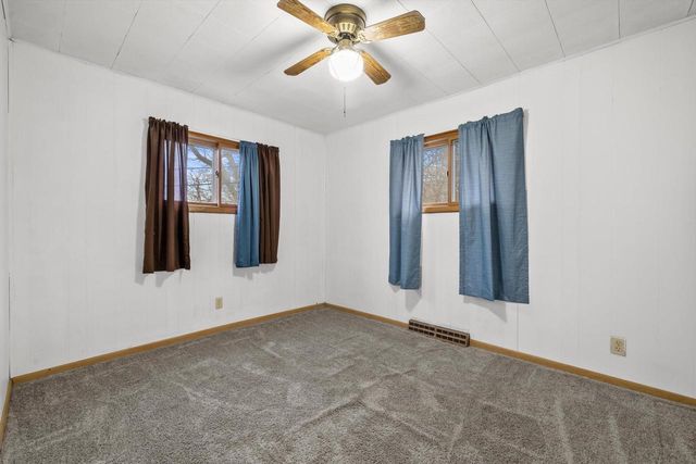 W4103 Woodland DRIVE, Lake Geneva, WI 53147