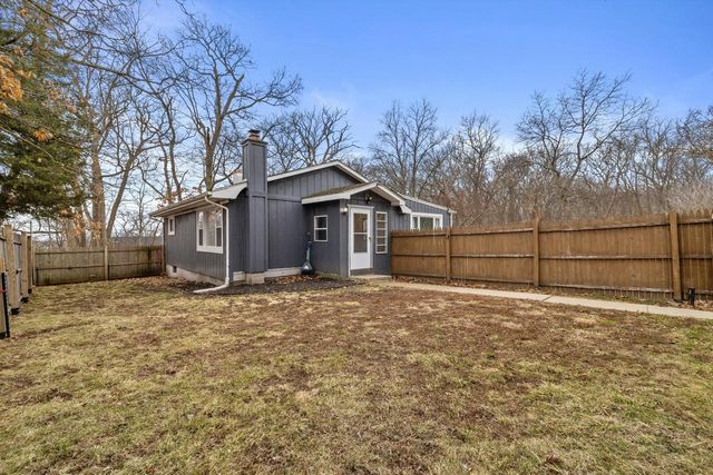 W4103 Woodland DRIVE, Lake Geneva, WI 53147