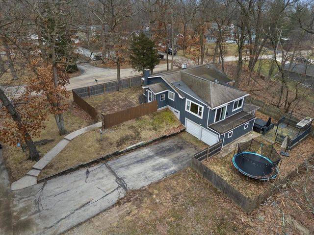 W4103 Woodland DRIVE, Lake Geneva, WI 53147
