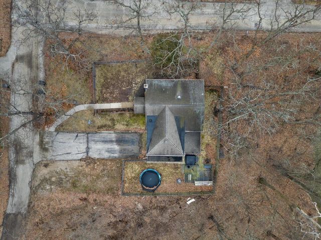 W4103 Woodland DRIVE, Lake Geneva, WI 53147