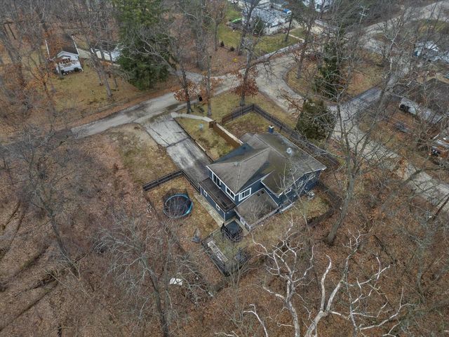 W4103 Woodland DRIVE, Lake Geneva, WI 53147