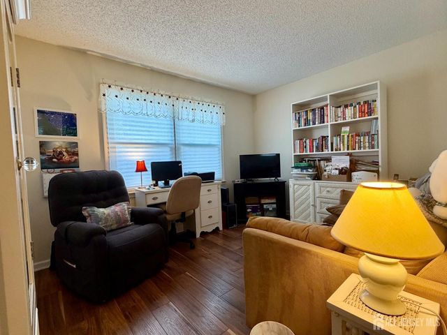 653 Yorktown Lane B, Monroe, NJ 08831