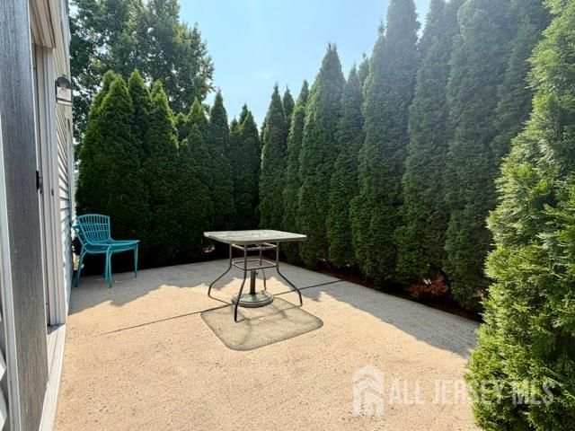 653 Yorktown Lane B, Monroe, NJ 08831