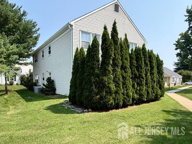 653 Yorktown Lane B, Monroe, NJ 08831
