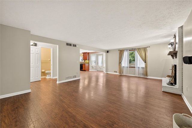 114 Kirkstone, Greece, NY 14626
