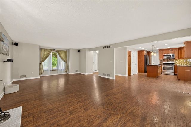 114 Kirkstone, Greece, NY 14626