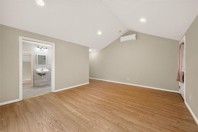 114 Kirkstone, Greece, NY 14626