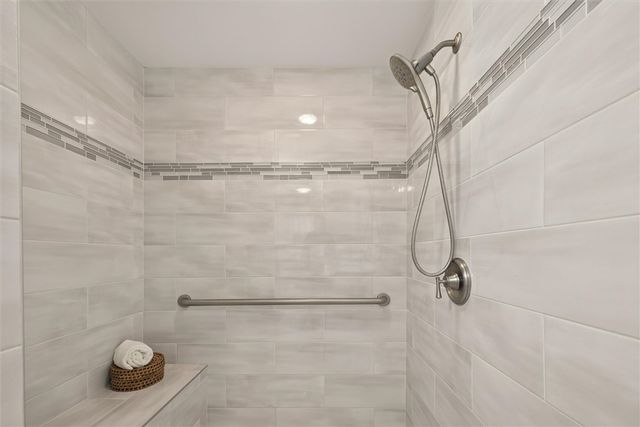 114 Kirkstone, Greece, NY 14626