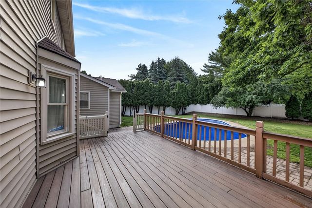 114 Kirkstone, Greece, NY 14626