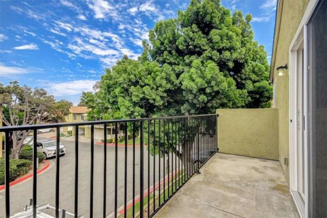 10406 Caminito Rimini, San Diego, CA 92129