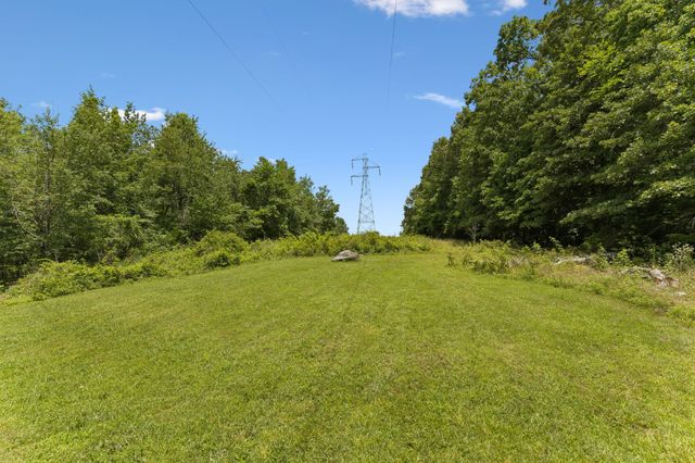 7368 Walker Rd, Fairview, TN 37062