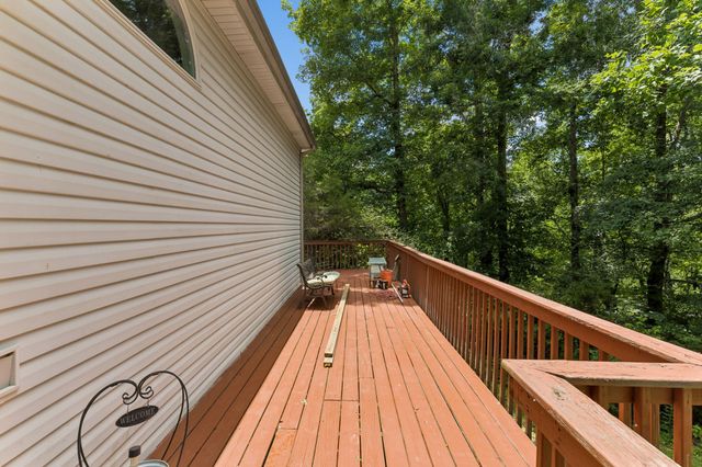 7368 Walker Rd, Fairview, TN 37062