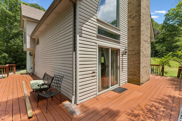 7368 Walker Rd, Fairview, TN 37062