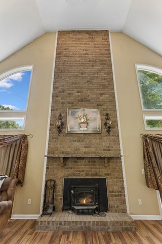 7368 Walker Rd, Fairview, TN 37062