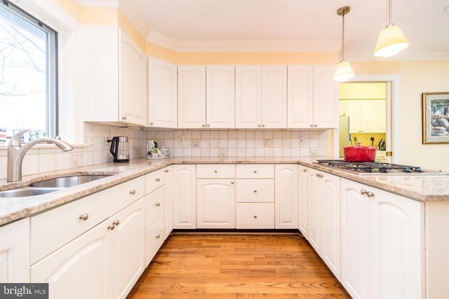 12 BUGLE LN, Blue Bell, PA 19422