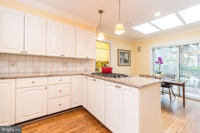 12 BUGLE LN, Blue Bell, PA 19422