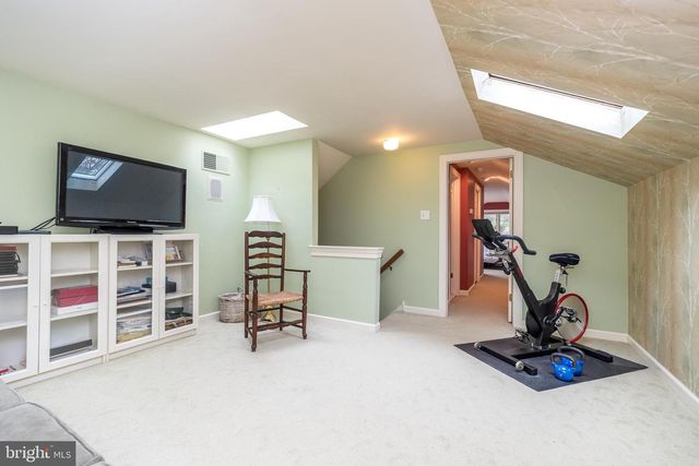 12 BUGLE LN, Blue Bell, PA 19422