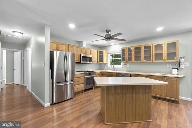 5804 MIRIAM DR, Sykesville, MD 21784