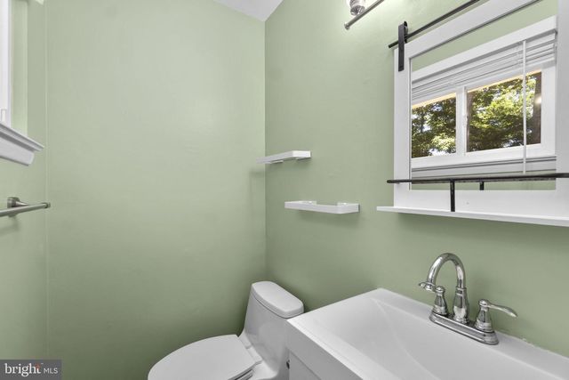 5804 MIRIAM DR, Sykesville, MD 21784
