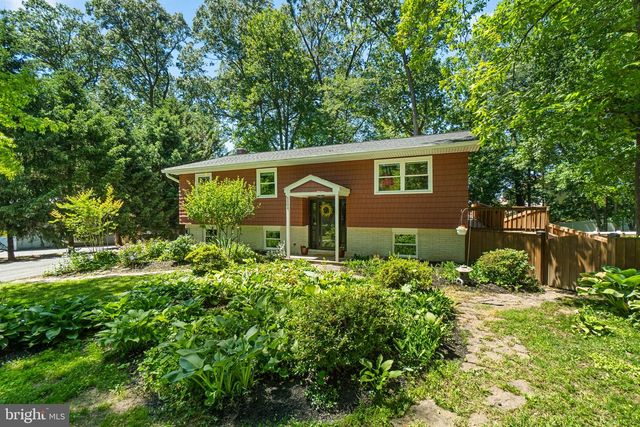 5804 MIRIAM DR, Sykesville, MD 21784