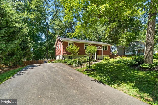 5804 MIRIAM DR, Sykesville, MD 21784