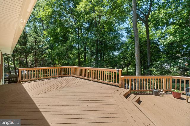 5804 MIRIAM DR, Sykesville, MD 21784