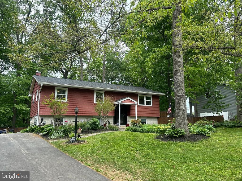 5804 MIRIAM DR, Sykesville, MD 21784