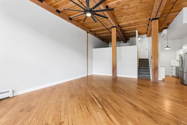 125 Main St Apt 2, Newmarket, NH 03857