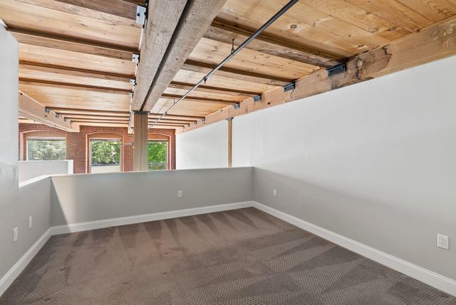 125 Main St Apt 2, Newmarket, NH 03857