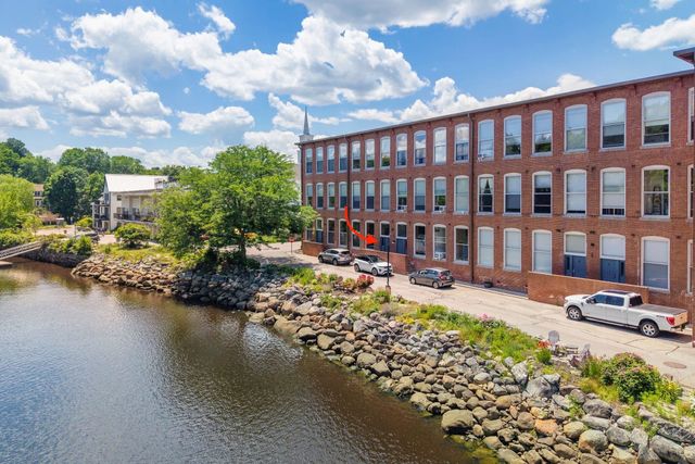 125 Main St Apt 2, Newmarket, NH 03857