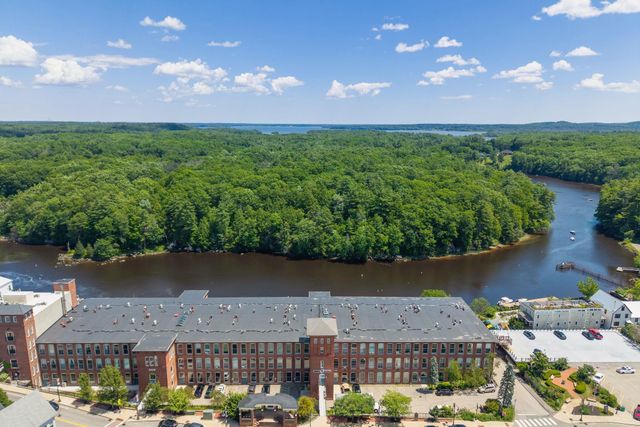 125 Main St Apt 2, Newmarket, NH 03857
