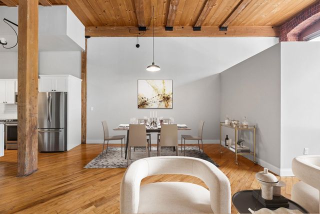 125 Main St Apt 2, Newmarket, NH 03857