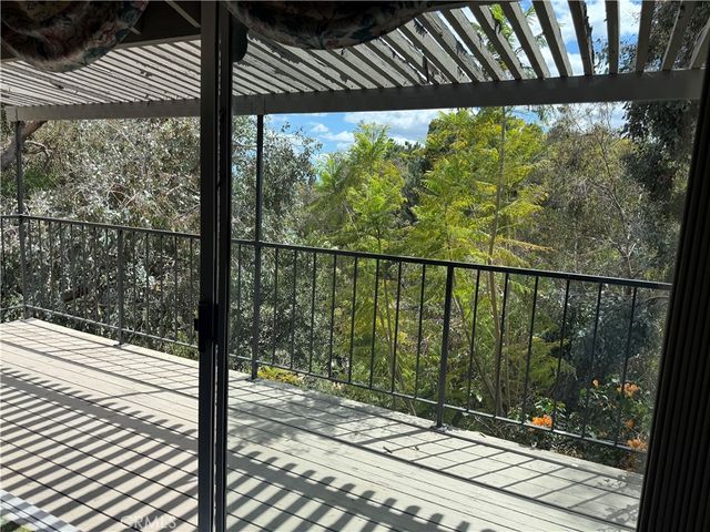11431 Tampa Avenue 84, Porter Ranch, CA 91326
