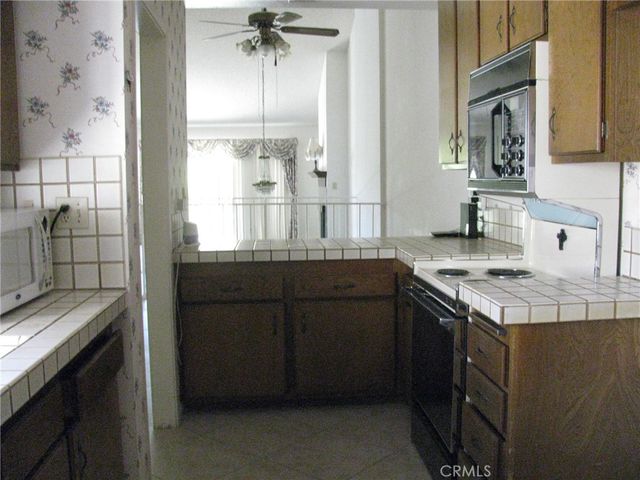 11431 Tampa Avenue 84, Porter Ranch, CA 91326
