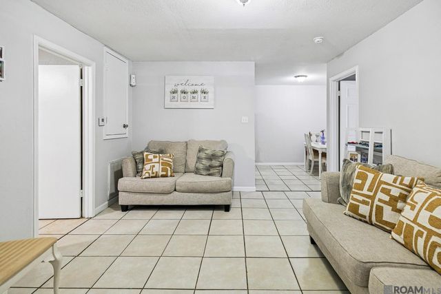 8226 Ned Ave, Baton Rouge, LA 70820