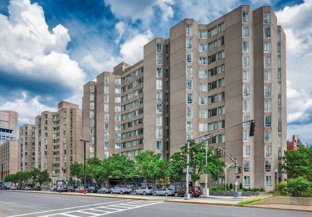 150 Huntington SJ3, Boston, MA 02115