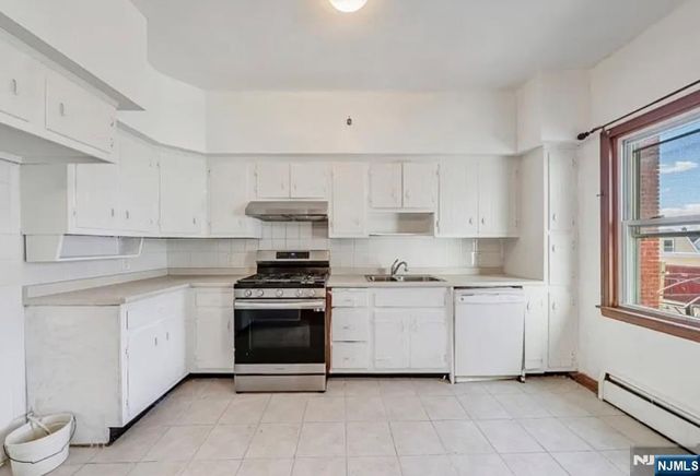 275 Palisade Avenue 1, Garfield, NJ 07026